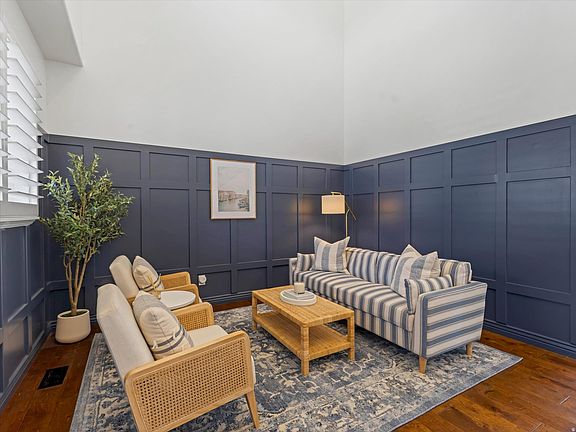 3rd image of 14953 Winged Bluff Ln