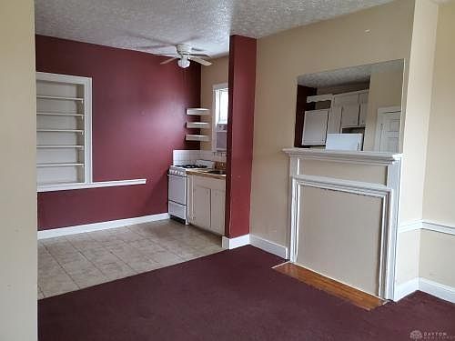 5th image of 400 W Xenia Dr #C