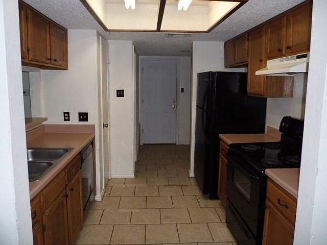 2nd image of 13312 Saddlebrook Trl