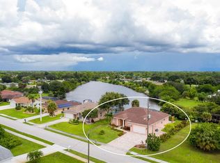 7422 Spinnaker Blvd, Englewood, FL 34224