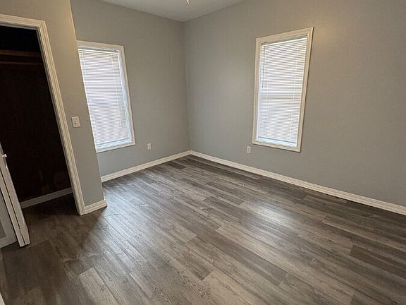 4th image of 208 Bynum St