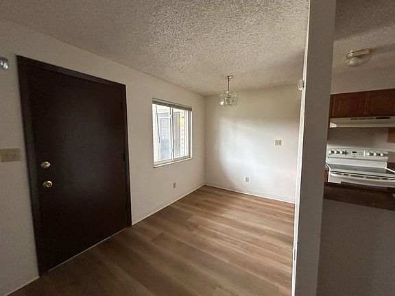 5th image of 1705 Heatheridge Rd Unit G302