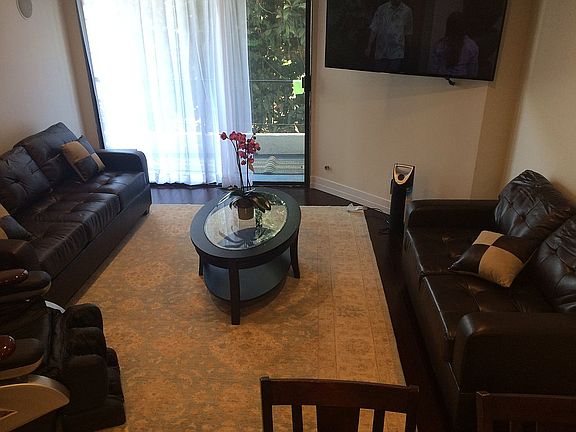 3rd image of 660 Sweetzer Ave #106