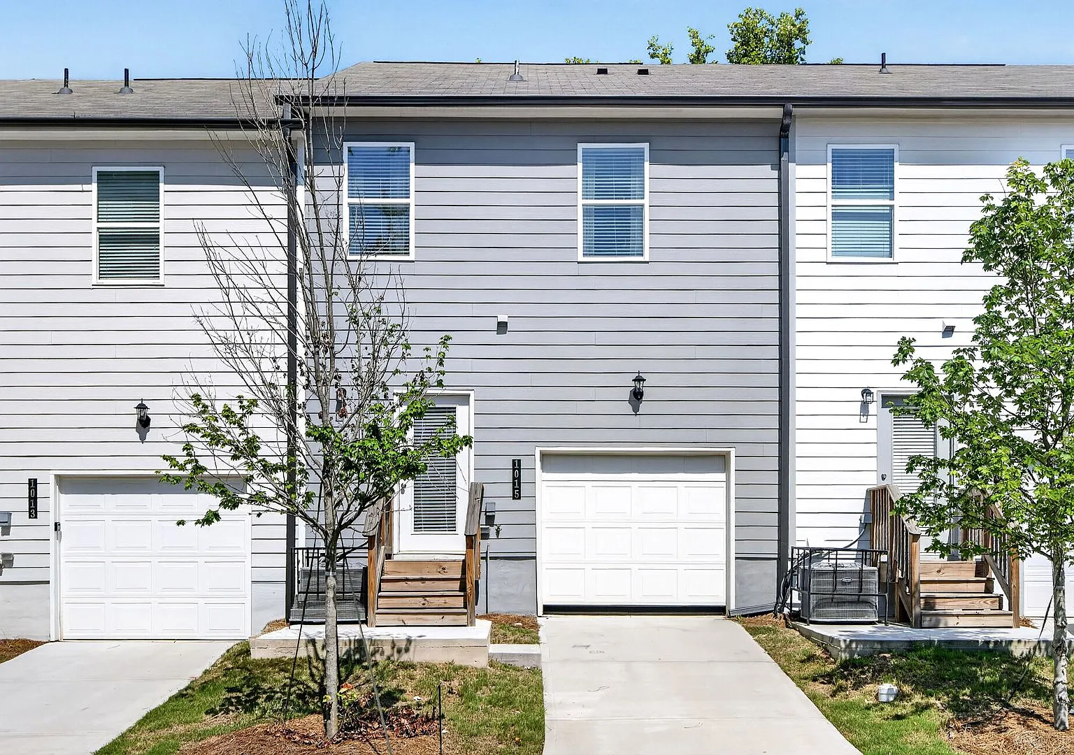 Furnished 3 Bedroom Townhome in Atlanta! — Photo 2