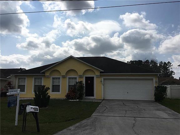 2nd image of 206 Canterbury Ct