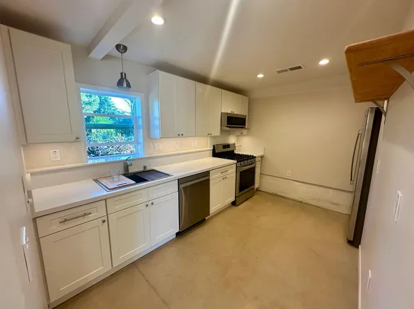 112, 457 S Auburn St #115, Grass Valley, CA 95945