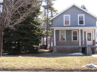 723 Clay St, Green Bay, WI 54301