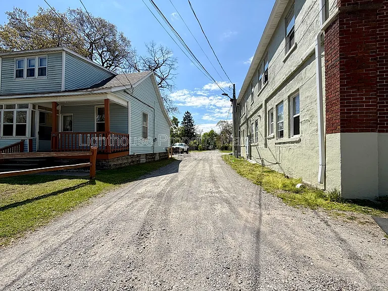 273 E Forest Ave #6 — Photo 11