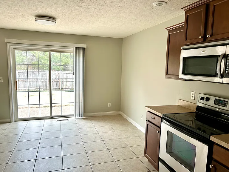 4680 Marble Dr — Photo 7