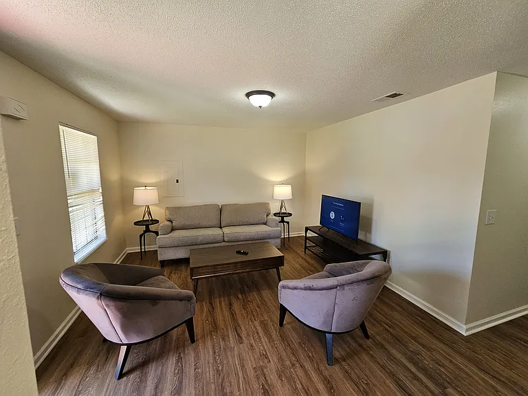 3594 Russelwood Dr — Photo 5