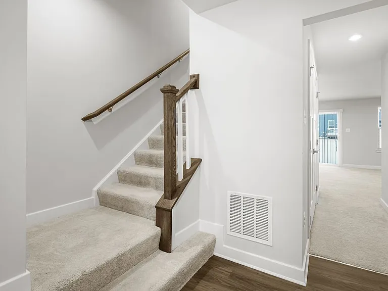 148 Fletcher Cir — Photo 19
