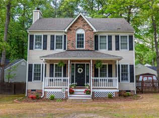 10905 Old Cheshire Ct, Chester, VA 23831