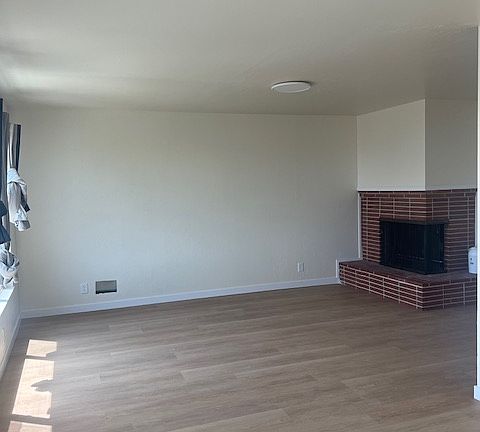 2nd image of 339 Campbell Ave