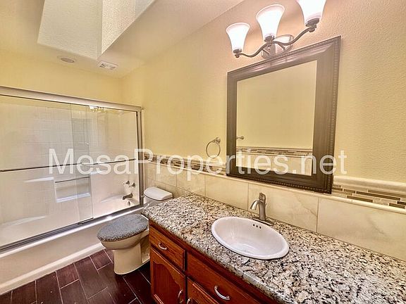5th image of 14131 Montecito Dr