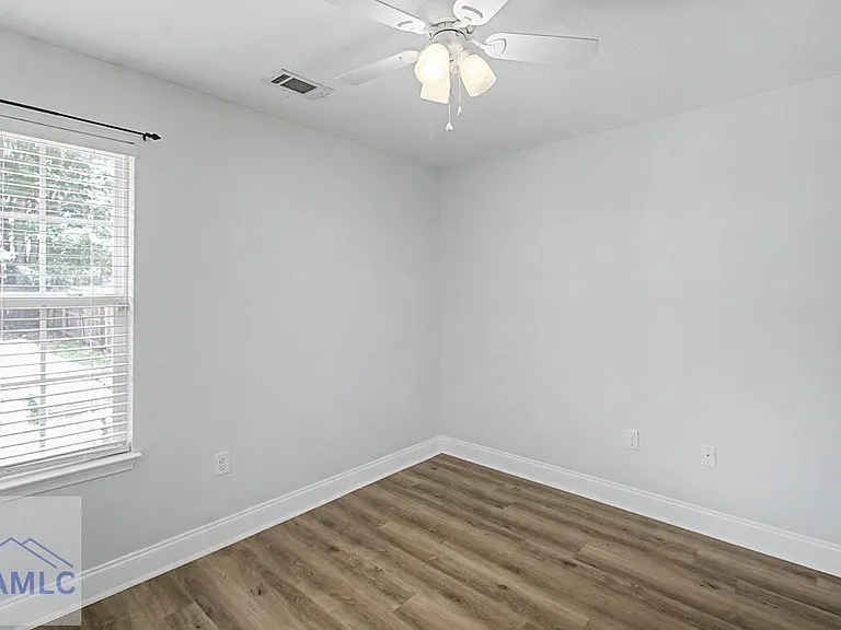 115 SE Cutters Gap — Photo 26