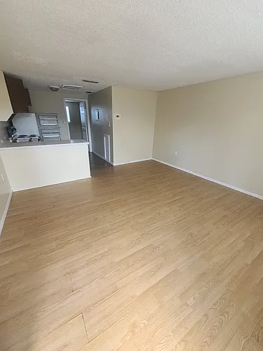 4809 Grand Blvd Photo 1
