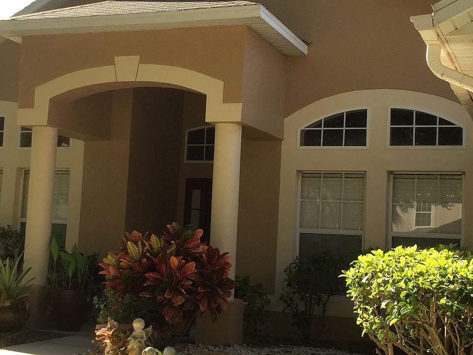 2nd image of 1220 Montheath Cir