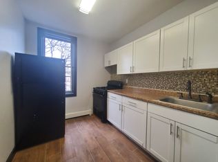 89-91 E 25th St #2, Bayonne, NJ 07002