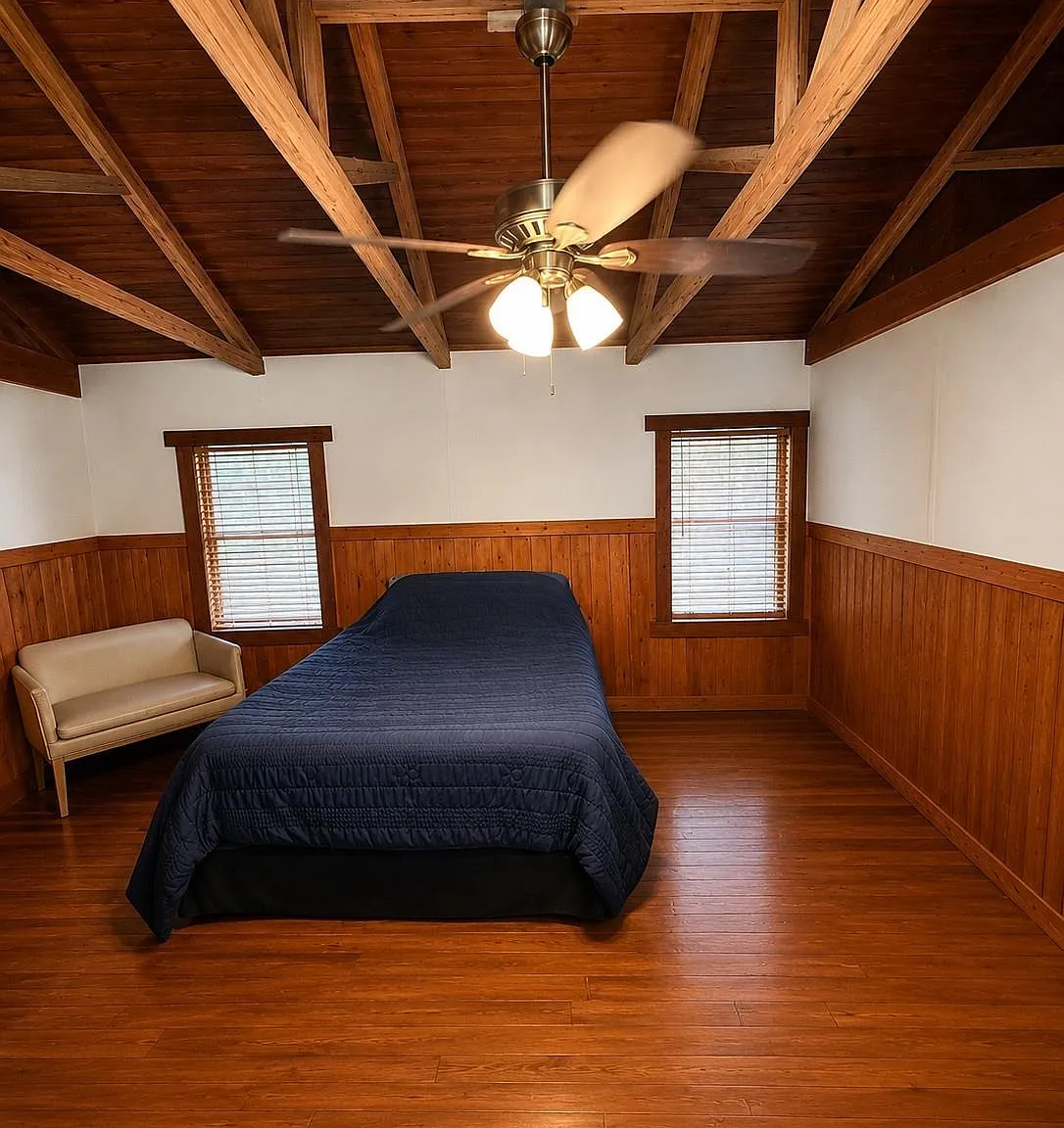 1 bed, 1.0 bath, 700 sqft, $800 — Photo 2