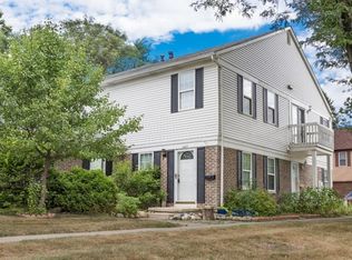 1427 Wingate Blvd, Ypsilanti, MI 48198