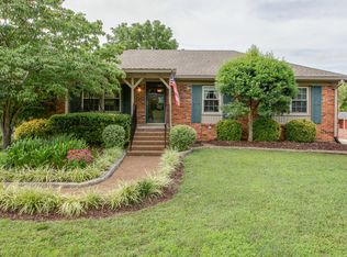 128 Meadowgreen Dr, Franklin, TN 37069