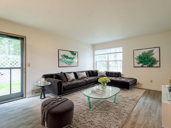 3444 Erickson St #211