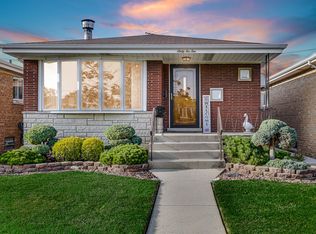 6210 W 64th St, Chicago, IL 60638