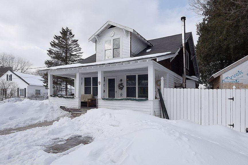 6 Clunis St, Hadley, NY 12835 Zillow