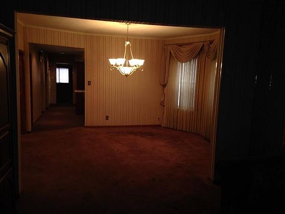 2nd image of 2027 S Indianapolis Blvd