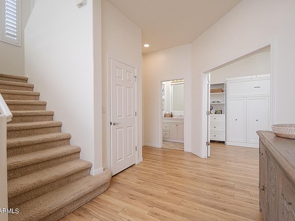 4th image of 3131 E LEGACY Drive #1092