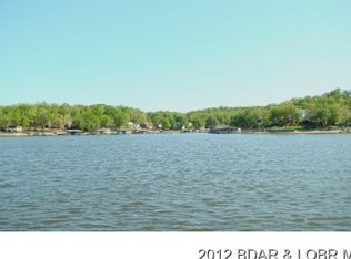 42 Freedom Ln, Lake Ozark, MO 65049