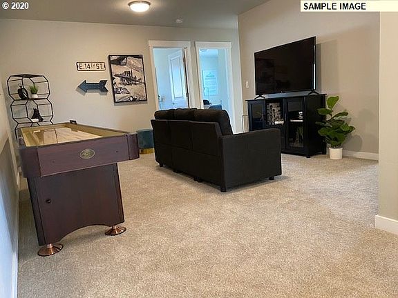 3rd image of 5485 SE Logan Ln