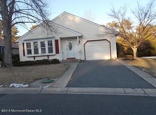 55 Birchwood Dr, Manchester Township, NJ 08759