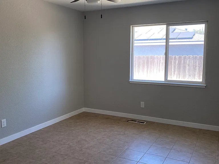 2920 Franklin Rd — Photo 7