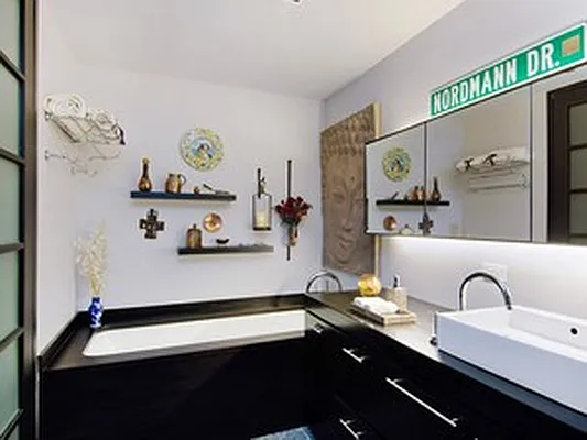 Sold by Corcoran | media 16