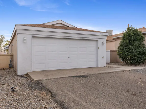 1840 Peach Rd NE, Rio Rancho, NM 87144