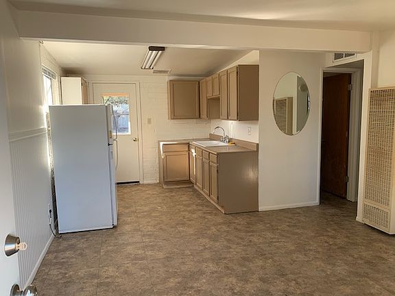 2nd image of 5840 E 24th St