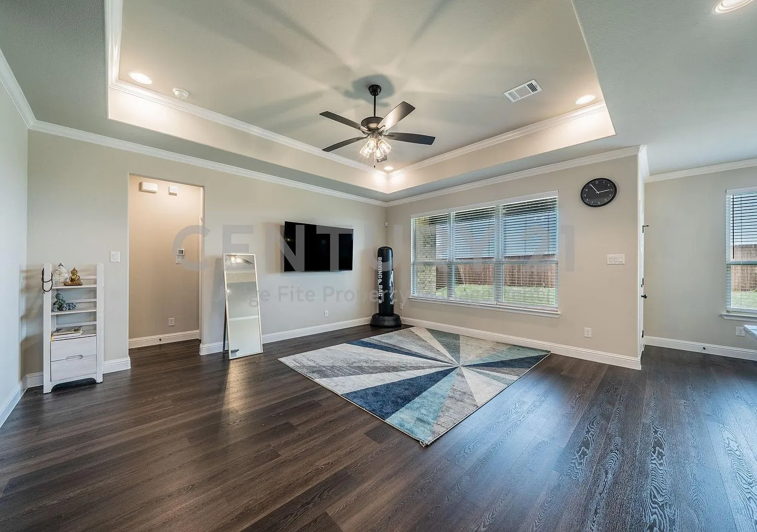 Beautiful 3/2/2 Located in the Growing Community of Alvarado! — Photo 3