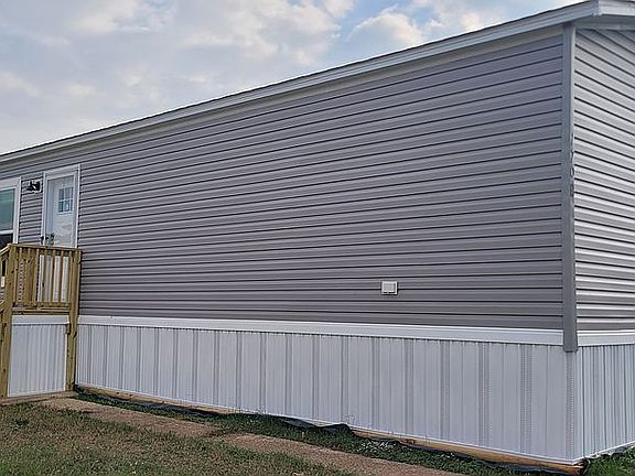 2nd image of 920 Clearleaf Dr Trailer 170B