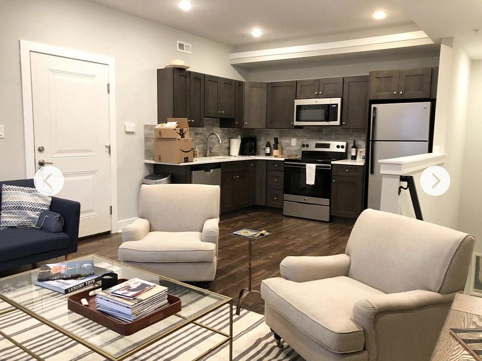 1st image of 1419 N Franklin St #1R