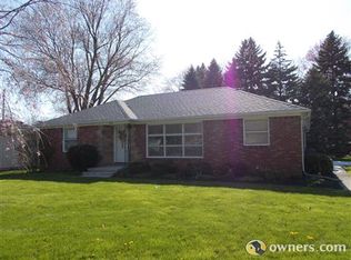 555 Haskins Rd, Bowling Green, OH 43402