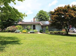 639 Gold Cup Dr, Warrenton, VA 20186