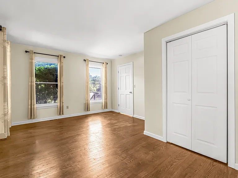 33 Serafin Ct — Photo 33