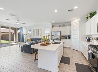 9512 W TURNEY Avenue, Phoenix, AZ 85037