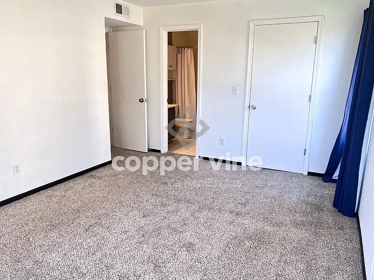 499 Wright St #202 — Photo 14