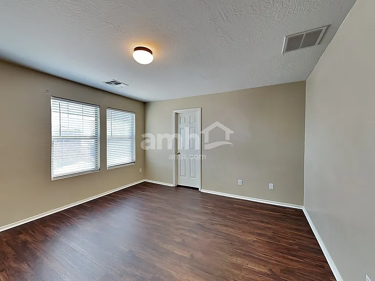 7006 W Irwin Ave — Photo 17