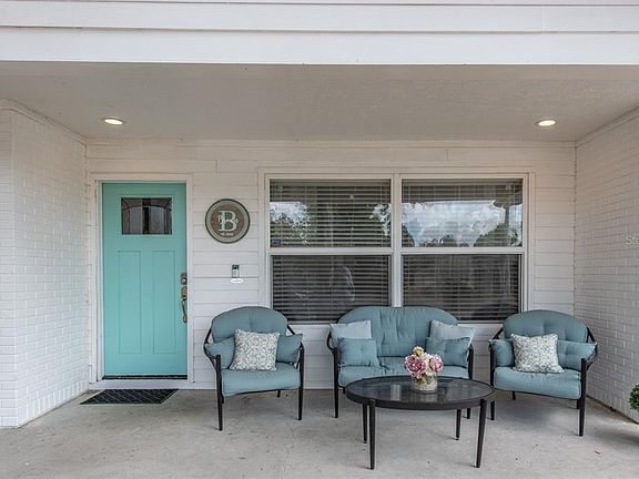 4th image of 3820 Parkside Dr