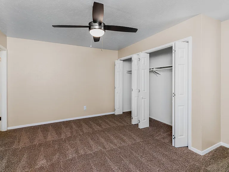 Barrett Apartment Homes — Photo 14