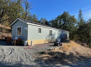 355 Pine Ave, Hayfork, CA 96041