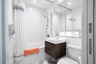 Rented by Level Group